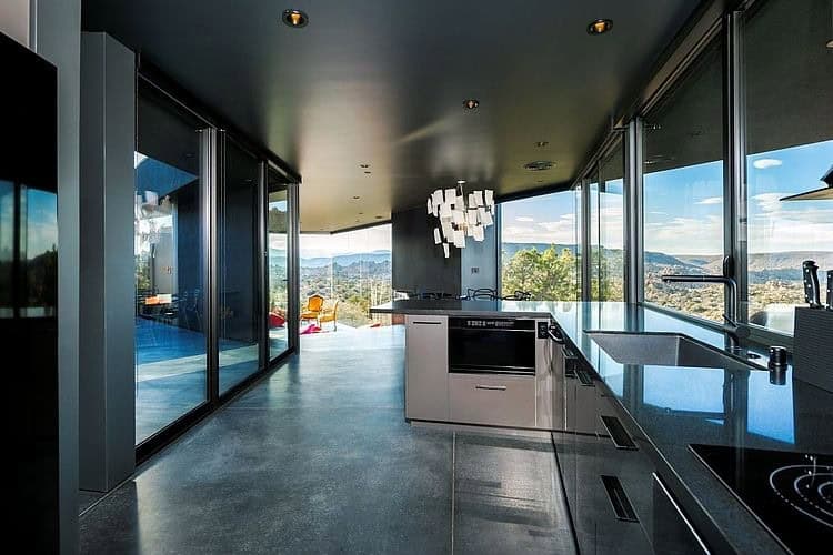 Yucca Valley House by Oller & Pejic Architecture: A House Like a Shadow 7