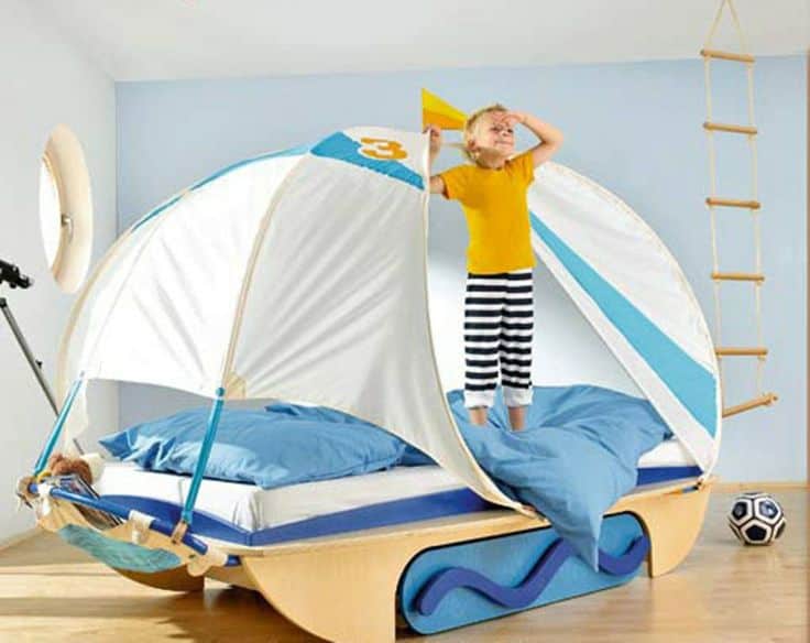 30 Amazingly Fun Themed Kid’s Rooms 7