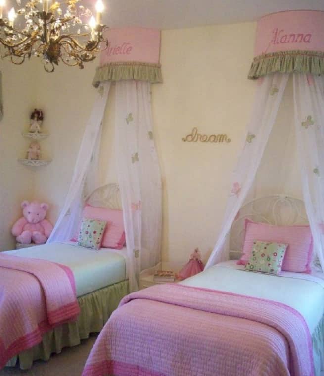 22 Adorable Girls Shared Bedroom Designs 9
