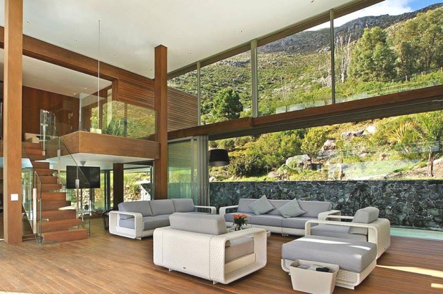 Luxury Spa House in Hout Bay, South Africa