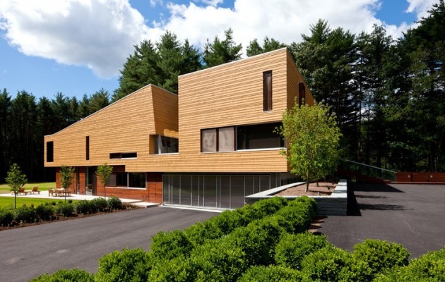 Page Road Residence in Massachusetts, United States