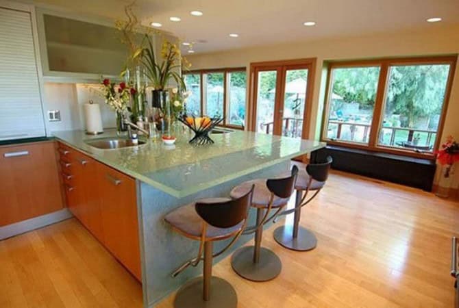 19 Adorable & Stylish Glass Kitchen Countertop Design Ideas 13