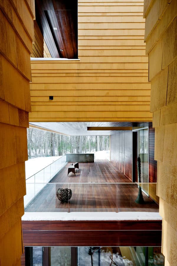 Page Road Residence by ACTWO Architects: Minimalism, Light, and Environmental Integrity 13