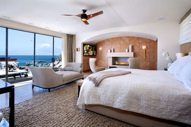 21 Outstanding Ocean View Master Bedroom Designs 155