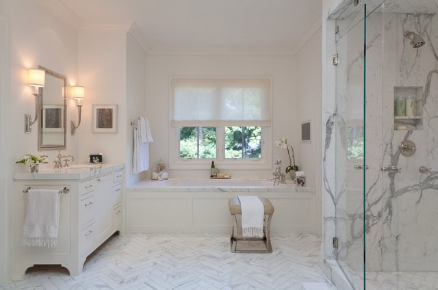 27 Exquisite Marble Bathroom Design Ideas 17