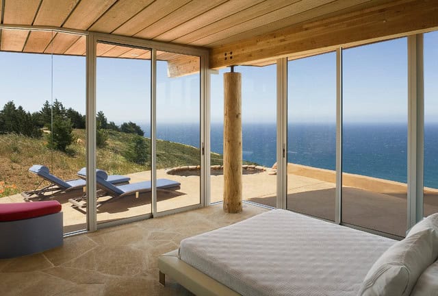 21 Outstanding Ocean View Master Bedroom Designs 17