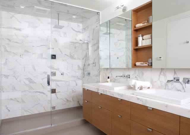 27 Exquisite Marble Bathroom Design Ideas 18