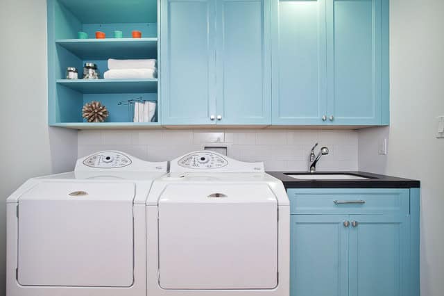 Efficient Use Of The Space- 19 Small Laundry Room Design Ideas 18