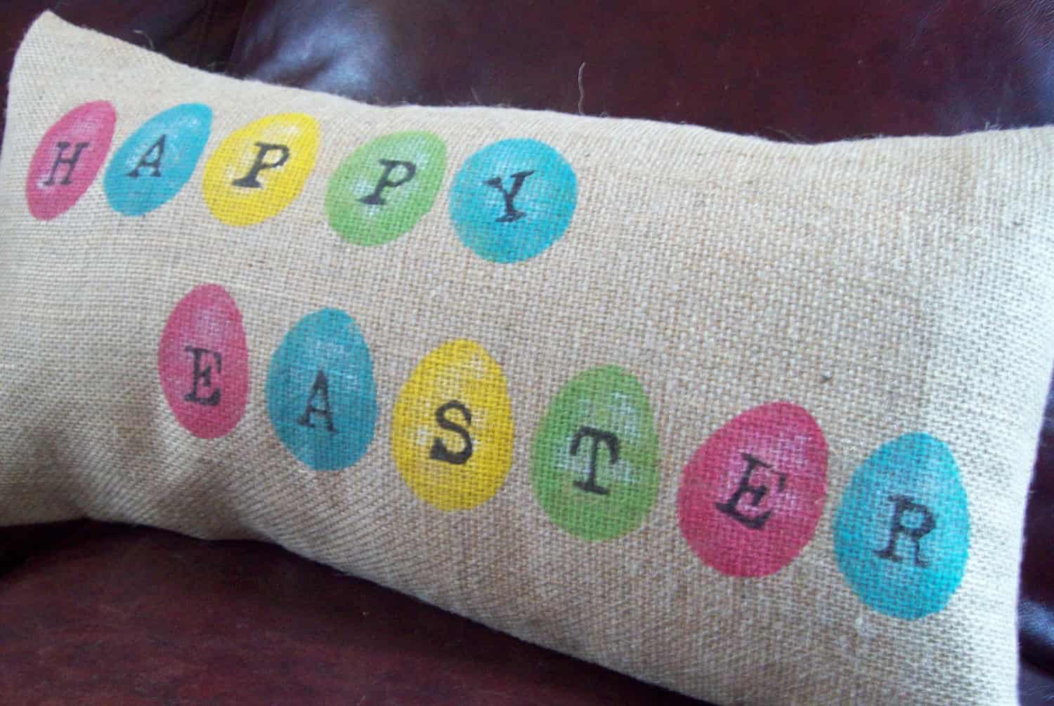 19 Beautiful Decorative Easter Pillows