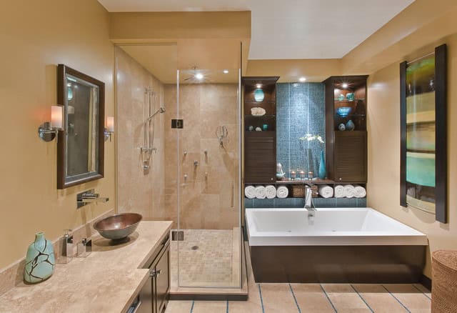 21 Dream Master Bathrooms That Will Leave You Breathless 19