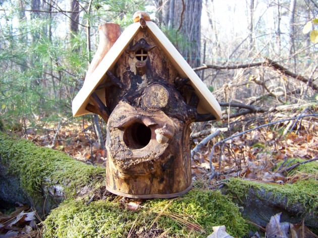 21 Cute Bird Houses Handmade From Wood