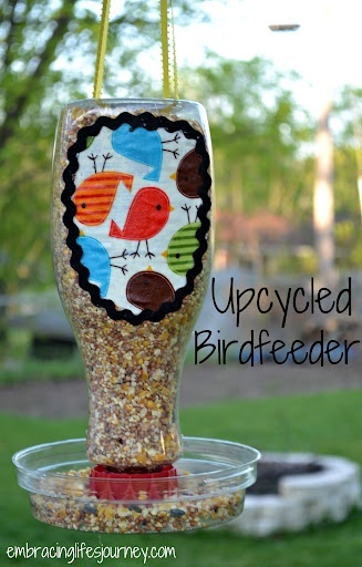 25 Lovely DIY Upcycled Birdfeeders