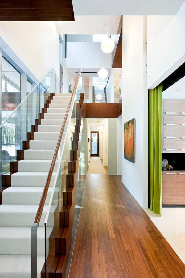 Page Road Residence by ACTWO Architects: Minimalism, Light, and Environmental Integrity 4