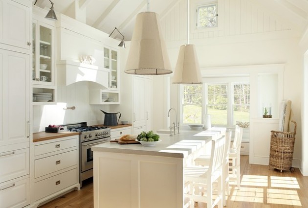 17 Bright and Airy Kitchen Design Ideas