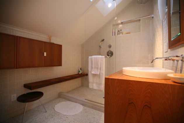 Efficient Use Of Your Attic: 18 Sleek Attic Bathroom Design Ideas