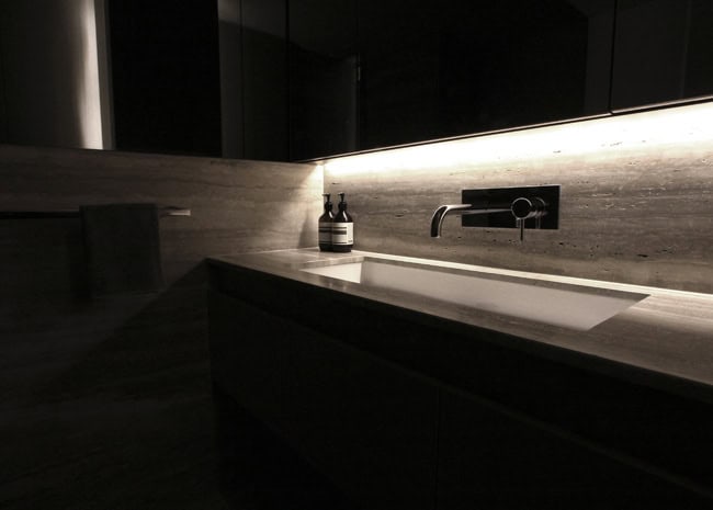 Sculptural Apartment in Old Butter Factory in West Melbourne 13