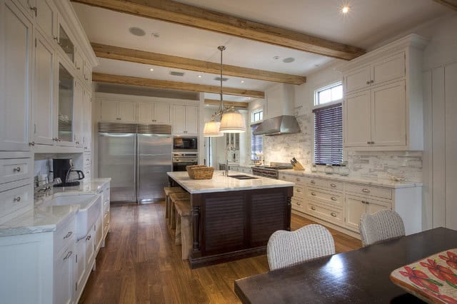 22 Lovely Tropical Kitchen Design Ideas For Fresh Ambience 14