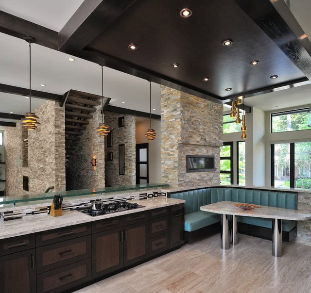 18 Lovely Kitchen Design Ideas with Stone Walls 16