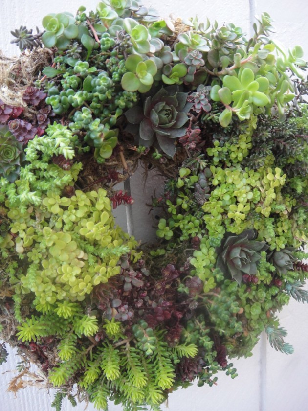 19 Fresh-looking Handmade Spring Wreath Designs