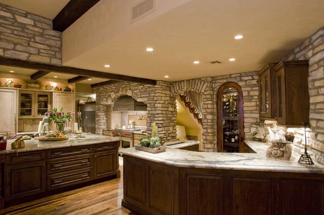 18 Lovely Kitchen Design Ideas with Stone Walls 4