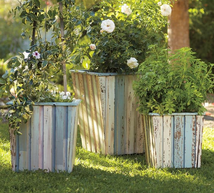 25 Adorable DIY Wooden Planter Ideas 25 Adorable DIY Wooden Planter Ideas