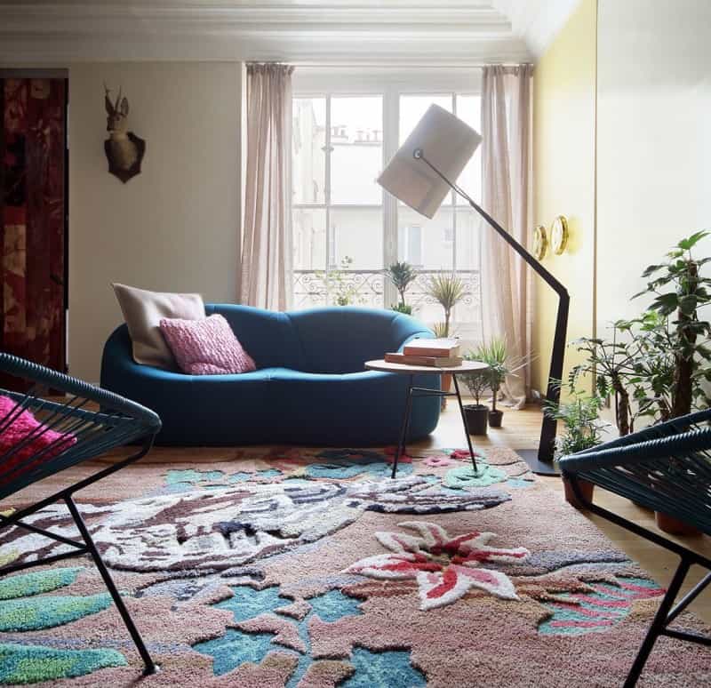 ''The True Wolf Wears His Fur Inside'' Apartment by UdA Architects