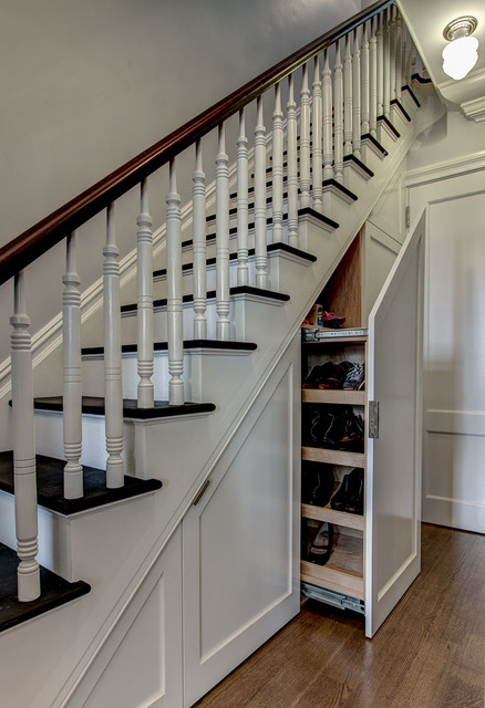 Creatively Used Every Corner of Your Home: 17 Extra Storage Ideas Under Your Staircase