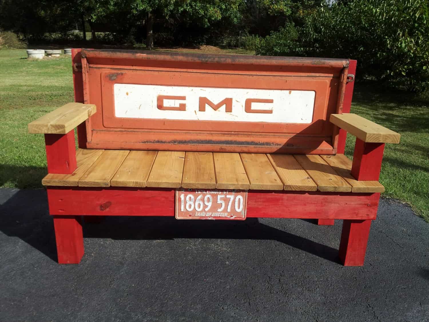 18 Beautiful Handcrafted Outdoor Bench Designs