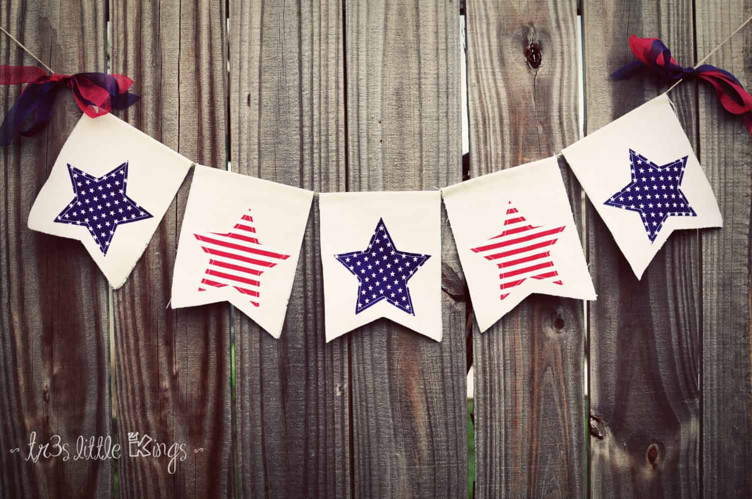 Patriotic banner canvas Buy it here: www.etsy.com