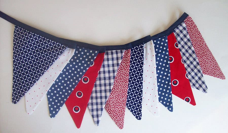 Red, White and Blue Patriotic Banner Buy it here: www.etsy.com