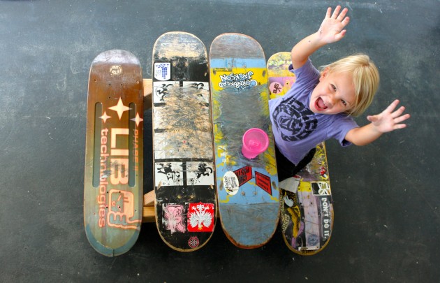 23 Cool Ways To Repurpose Old Skateboards