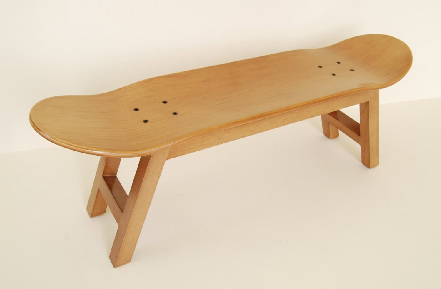 23 Cool Ways To Repurpose Old Skateboards