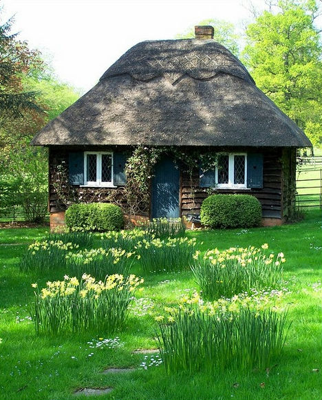 12 Stunning Cottage Design Ideas That Look Like from the Fairy Tales