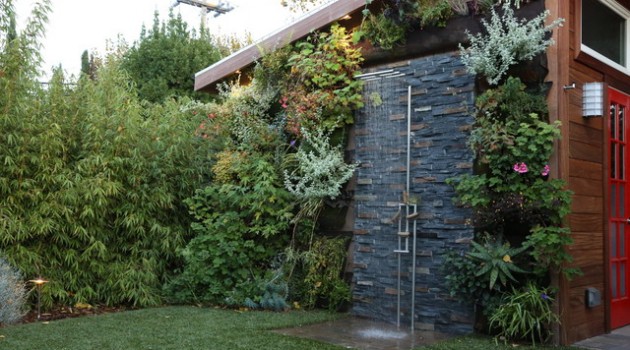 21 Divine Dreamy Outdoor Shower Designs to Spice Up Your Backyard