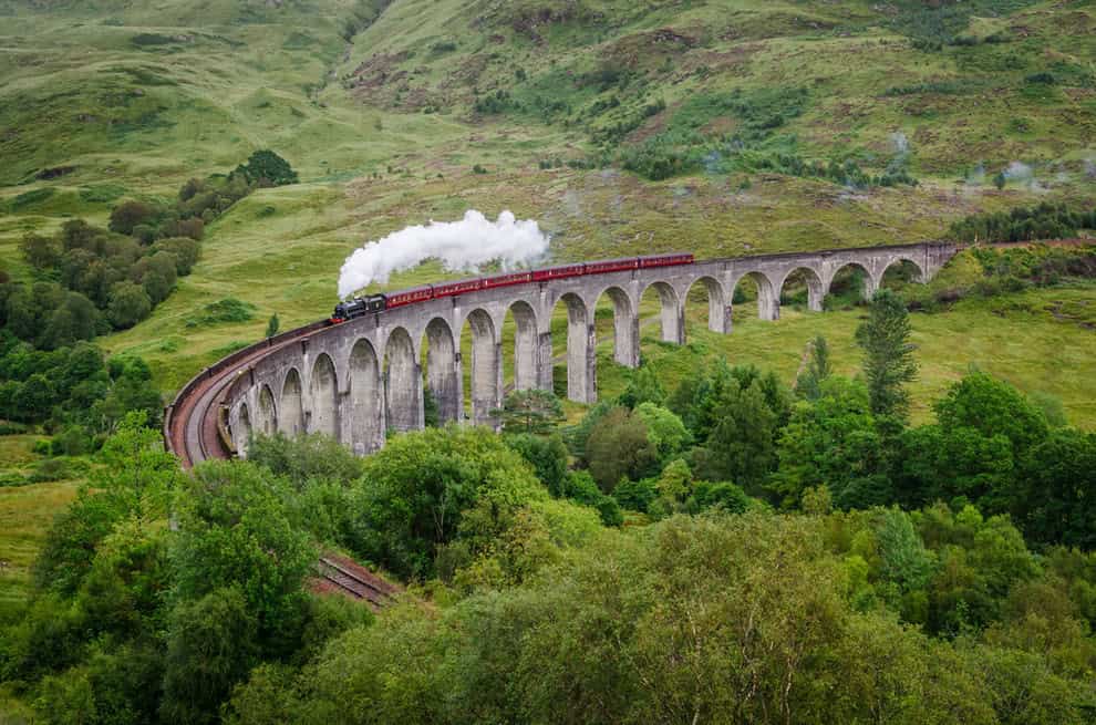 Glenfinnan Viaduct, Scotland 15. Glenfinnan Viaduct, Scotland