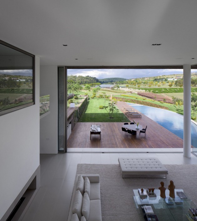 Top 12 Breathtaking Contemporary Houses with Most Amazing Views