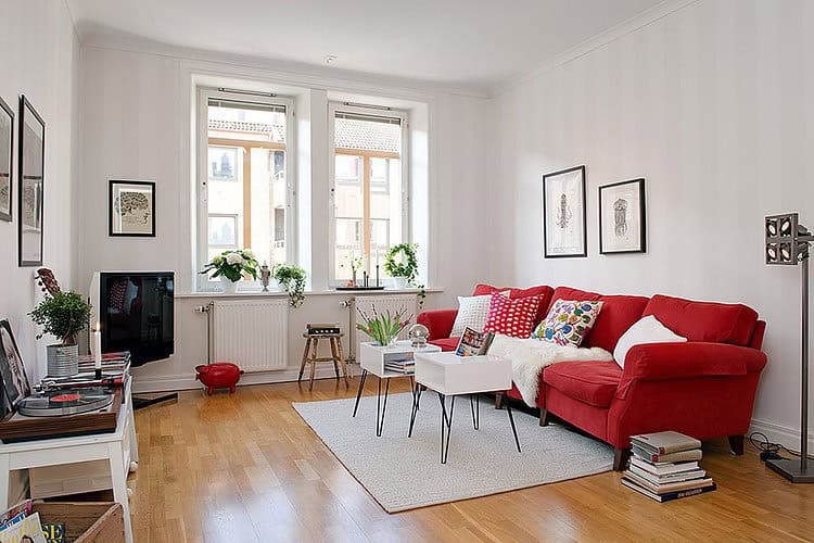 Colorful Scandinavian Apartment 25