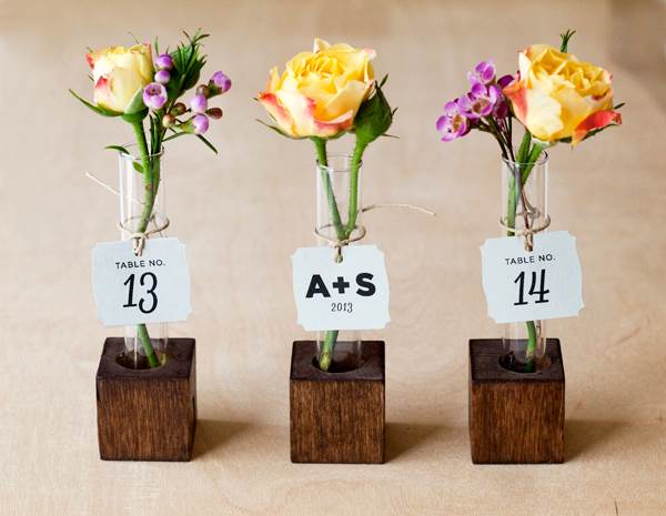 22 Super Cute DIY Decorative Vases That Can Be Done for Less Than Hour