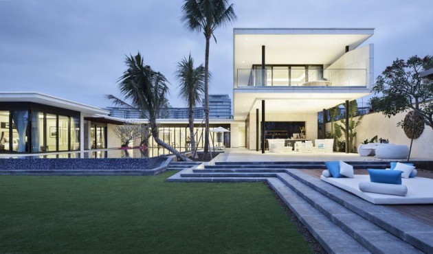  Top  23 Breathtaking Luxury  Villas Design  Ideas  in the World 