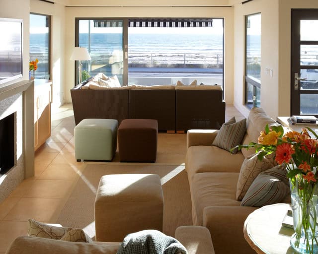 Urban Spa Home 7. Family Beach House 02