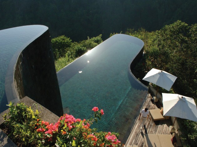 18 Astounding Infinity Pool Resorts To Fall In Love With