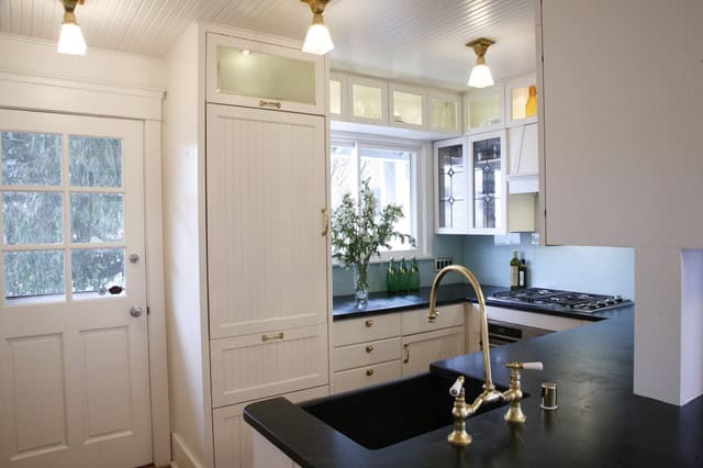 Super Smart Tips for Maximum Utilization of the Narrow Kitchen 9