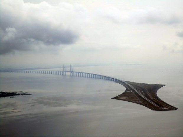 10 Extraordinary Bridges You Must Cross