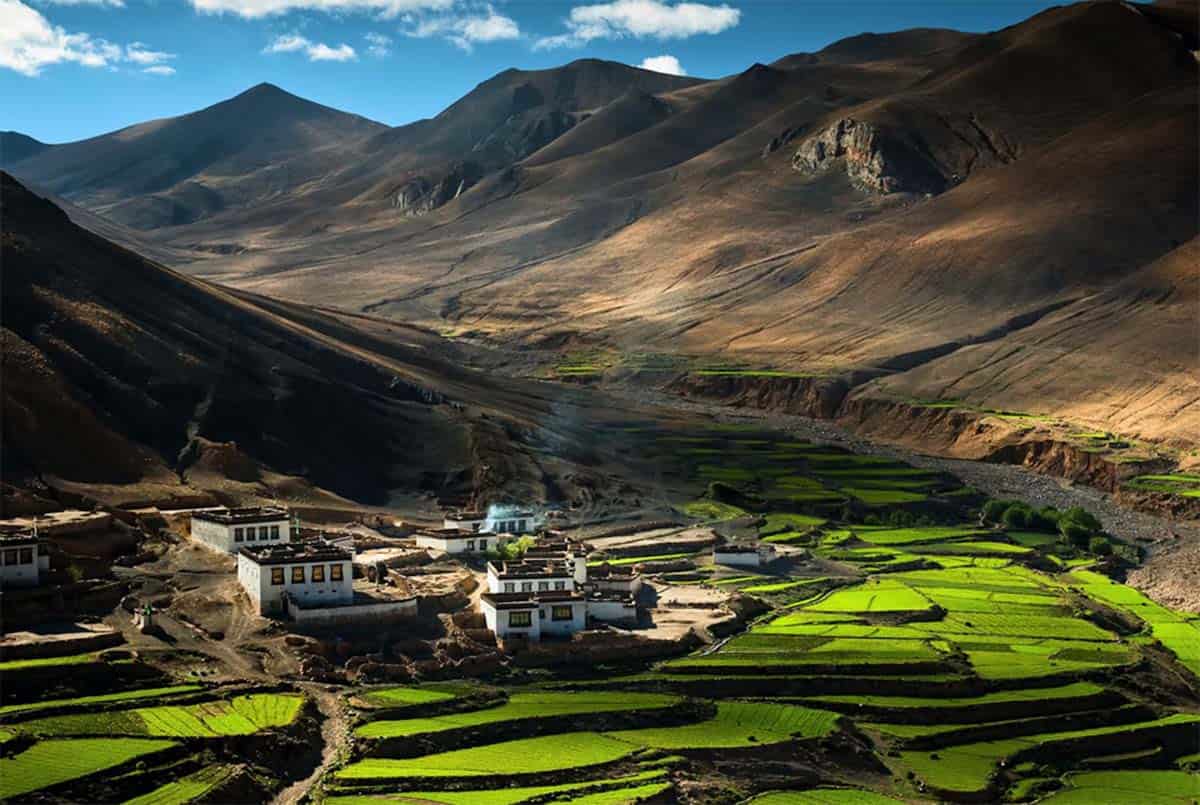 Village in Himalayas, Tibet 11
