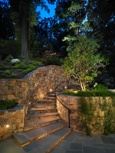 14 Clever Ideas How to Light Up All The Pathways in the Backyard