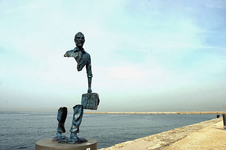 14 Exquisite Sculptures Around The Globe That Will Attract Your Attention