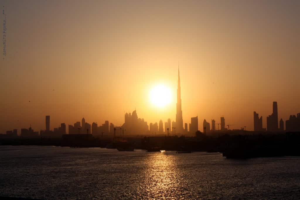 Dubai Skyline at Sunset Photo by: j8j8 on Flickr.com https://www.flickr.com/photos/j8j8/