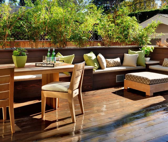 The Best 16 Options for Outdoor Seating