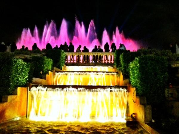 Top 10 Most Awesome Fountains Around The World