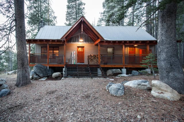 16 Most Elegant Wood Cabin Design Ideas 5